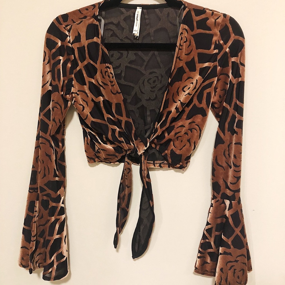 Tie Front Crop Top